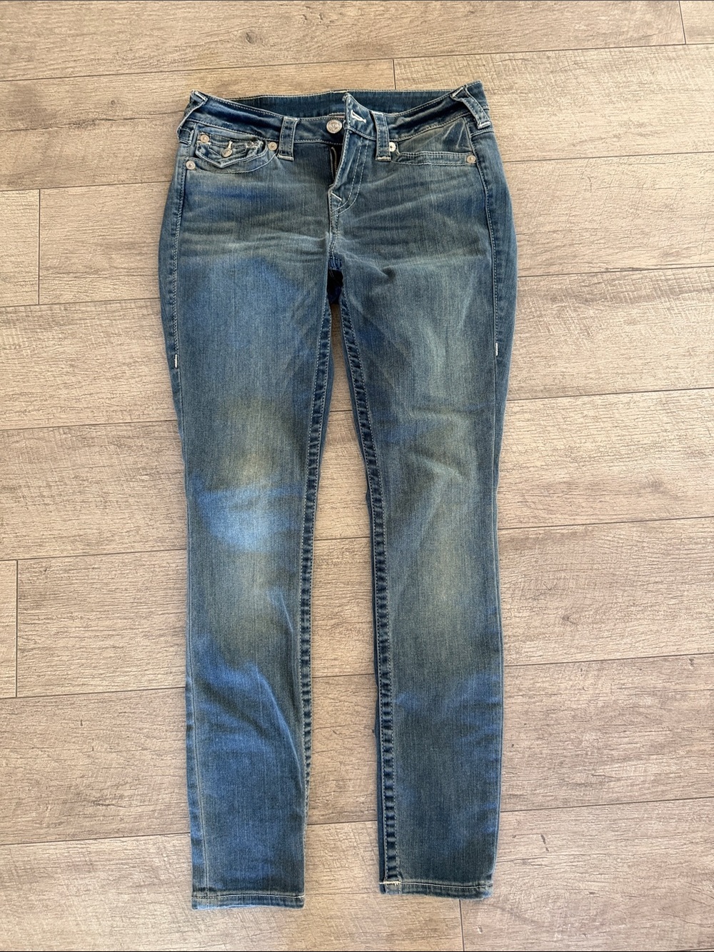 Classic Women's Blue Slim Jeans —